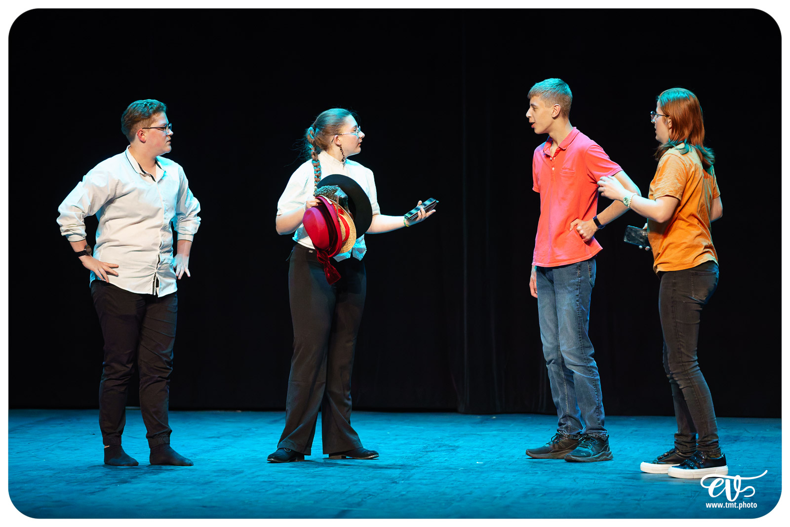 MAIS SONGEONS À RÉPÉTER S'IL VOUS PLAIT !